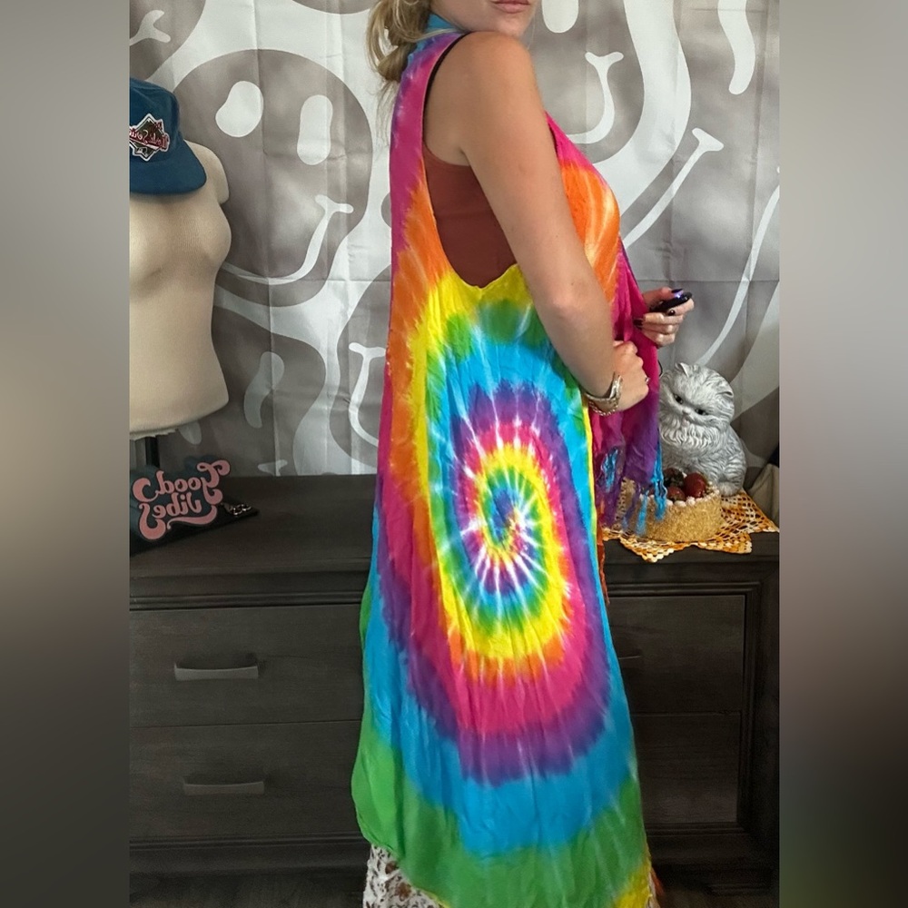 Vibrant Tie-Dye Sleeveless Cover-Up